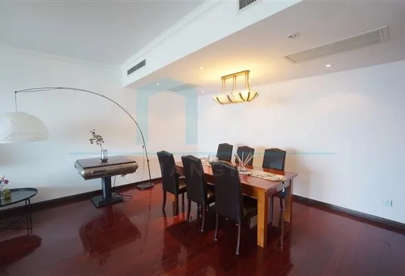 Rm 51B Unit 9 No 8 Shimao Riviera(3)