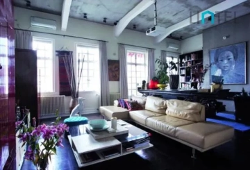 Rm 55 No 11 Lane 1173 Nanjing west Road