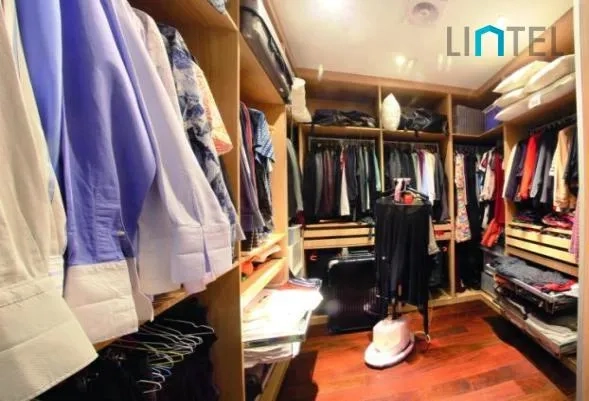Rm 55 No 11 Lane 1173 Nanjing west Road(6)