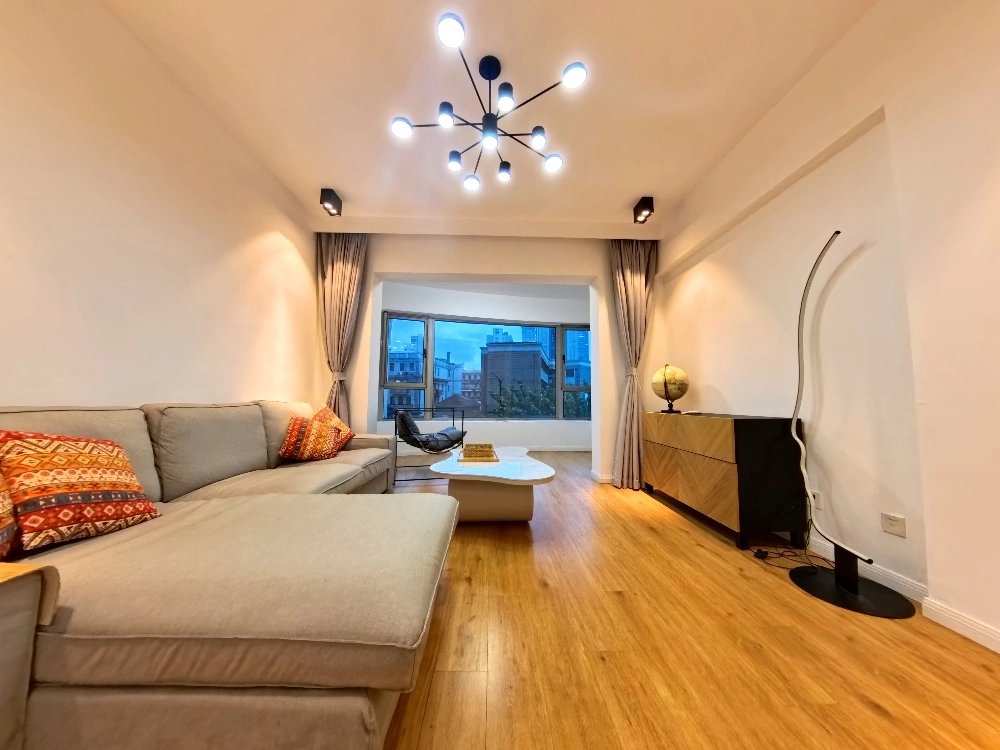 Rm 5B No 2 One Park Avenue