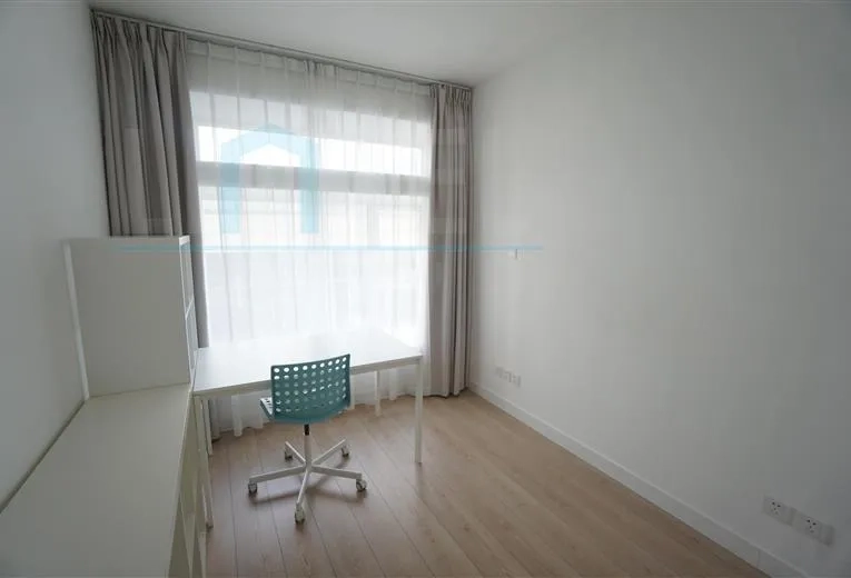 Rm 5B No 2 Palace Court(7)