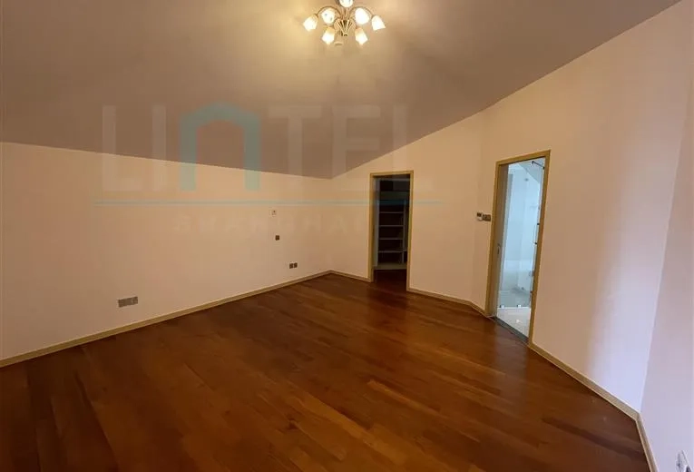 Rm 601 No 1 Green Court II(7)