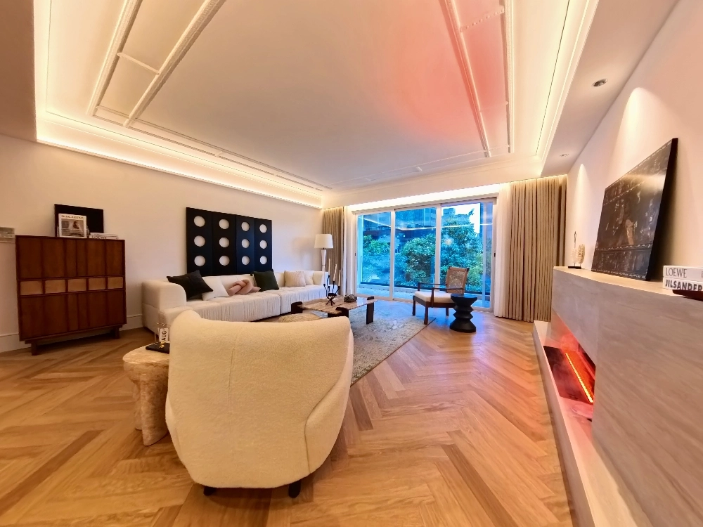 Rm 601 No 3 Le Marquis(3)