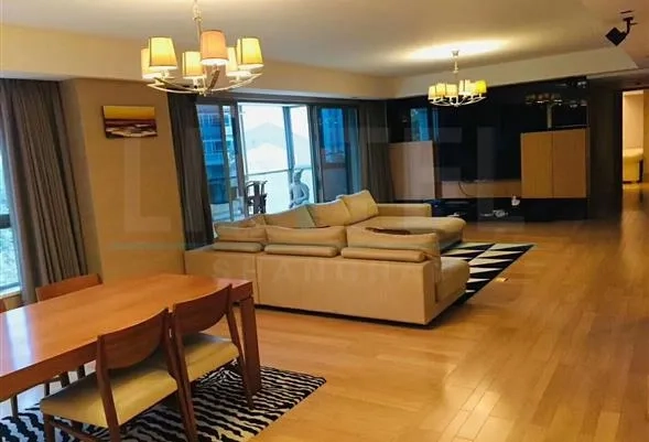 Rm 601 No 4 No 1 Xinhua Road(2)