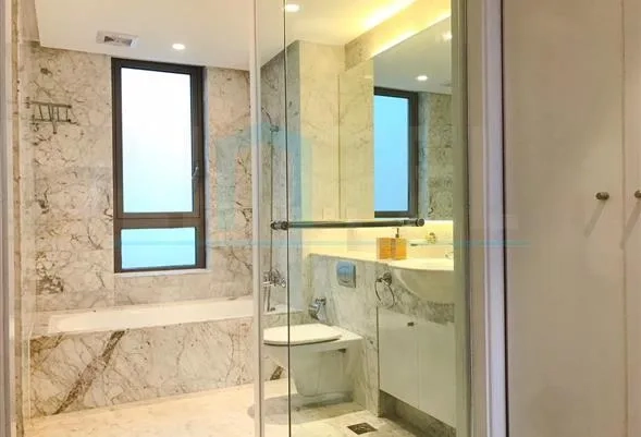 Rm 601 No 7 Jing'an Four Seasons(6)