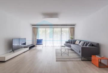 Rm 601 No 8 Art Apartment