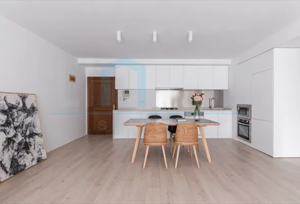 Rm 601 No 8 Art Apartment(6)
