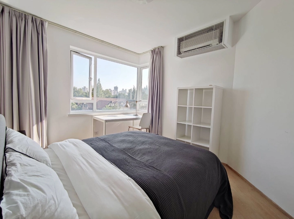 Rm 602 No 1 Central Residence I(15)