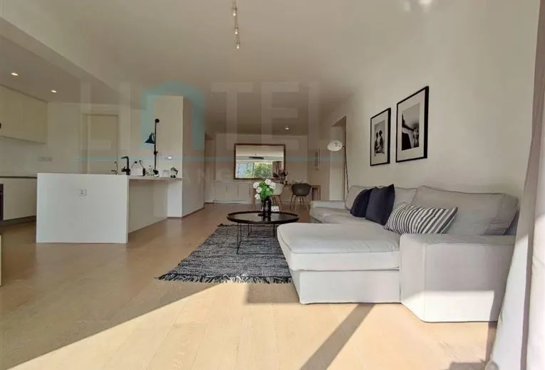 Rm 602 No 1 Central Residence I(5)