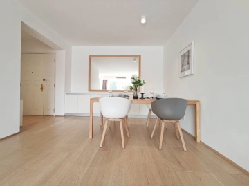 Rm 602 No 1 Central Residence I(8)