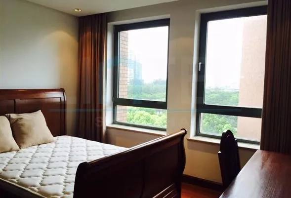 Rm 602 No 10 Green Court I(7)