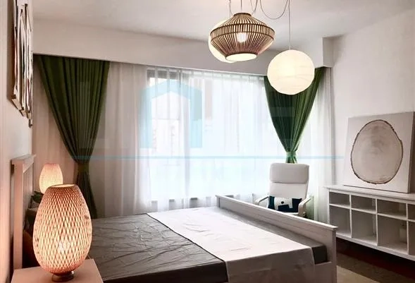 Rm 602 No 20 Yanlord Town(4)