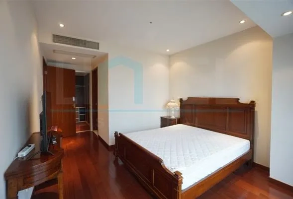 Rm 602 No 3 Crystal Pavilion(10)