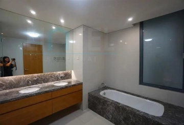Rm 602 No 378 Lakeside Ville(13)
