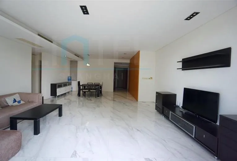 Rm 602 No 378 Lakeside Ville(4)