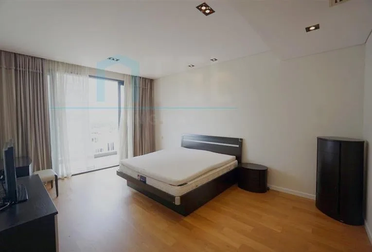 Rm 602 No 378 Lakeside Ville(9)