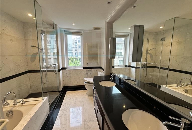 Rm 602 No 6 Lanting Apartment(12)