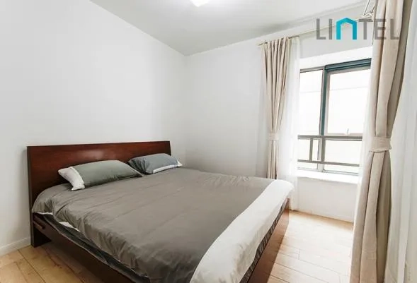 Rm 604 No 4 Eight Park Avenue(7)