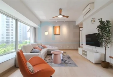 Rm 605 No 9 Hudson Parkway