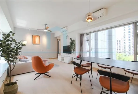 Rm 605 No 9 Hudson Parkway(3)