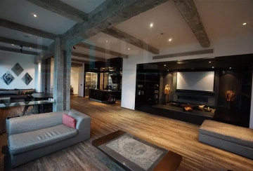 Rm 610 No 400 Bei Suzhou Road(3)
