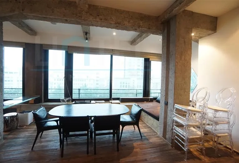 Rm 610 No 400 Bei Suzhou Road(4)