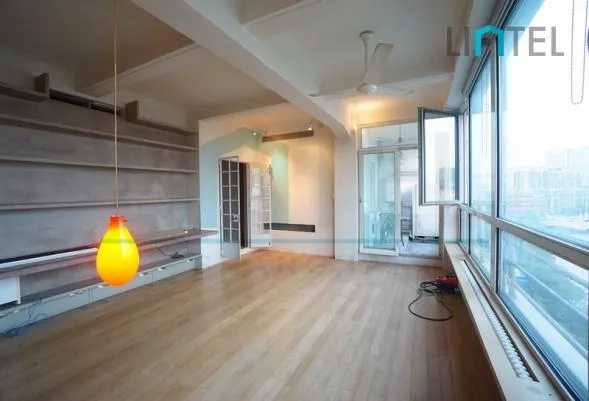 Rm 614 No 400 No 400 North Suzhou Road(5)