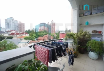 Rm 67 No 731 Huashan Road(4)