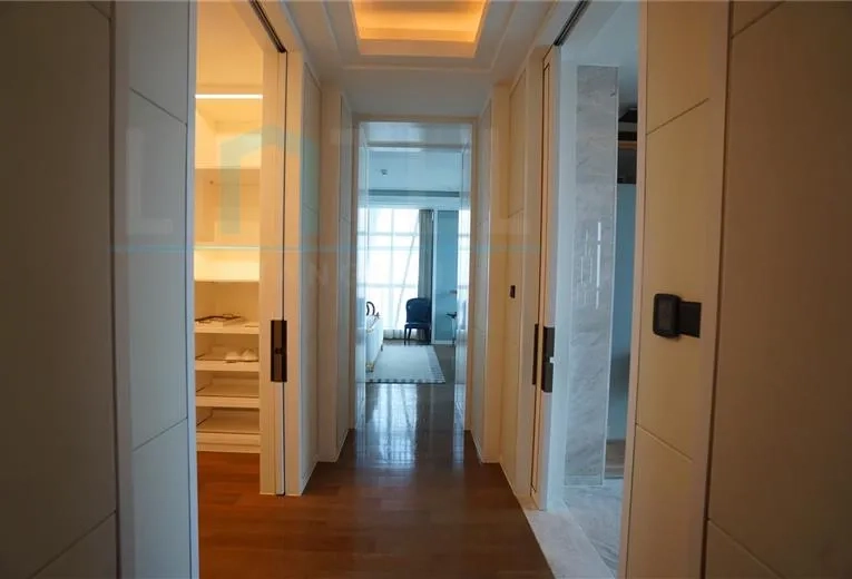 Rm 6888 ST REGIS Apartments(7)