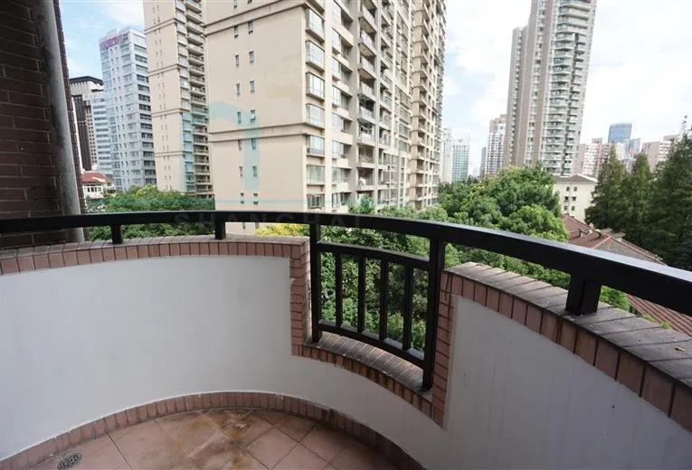 Rm 6A Huashan Garden(6)