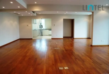 Rm 6A Huating Court(3)