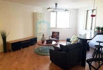 Rm 6A Jing Wei Apartment