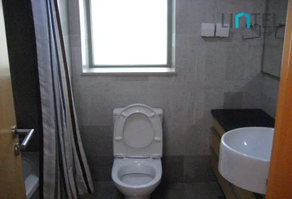 Rm 6A No 10 One Park Avenue(6)