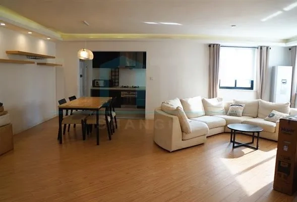 Rm 6D Jing Wei Apartment(4)