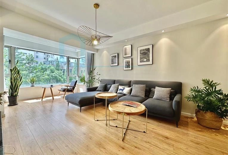 Rm 6D No 10 One Park Avenue