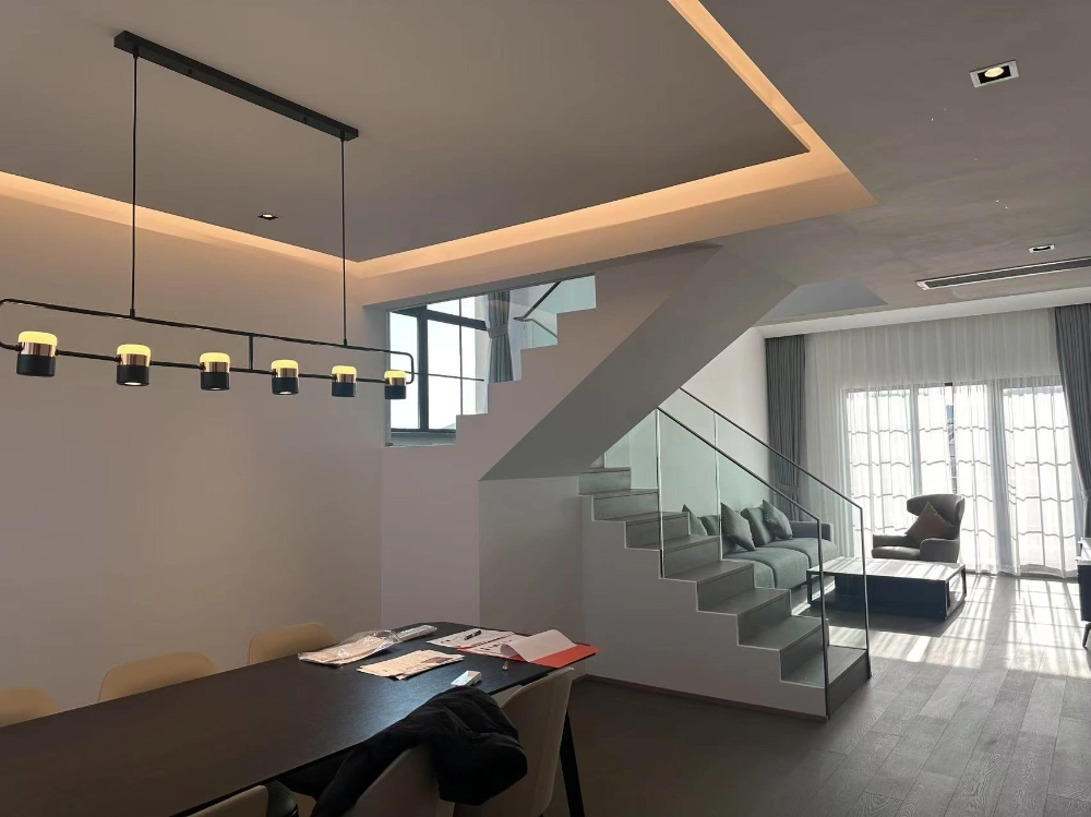 Rm 701 No 14G Shanghai Racquet Club(2)