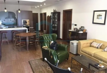 Rm 701 No 195 Changde  Road