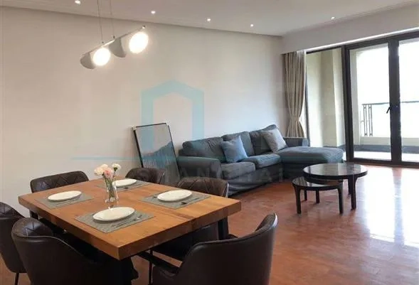 Rm 701 No 20 Lakeville Regency(2)