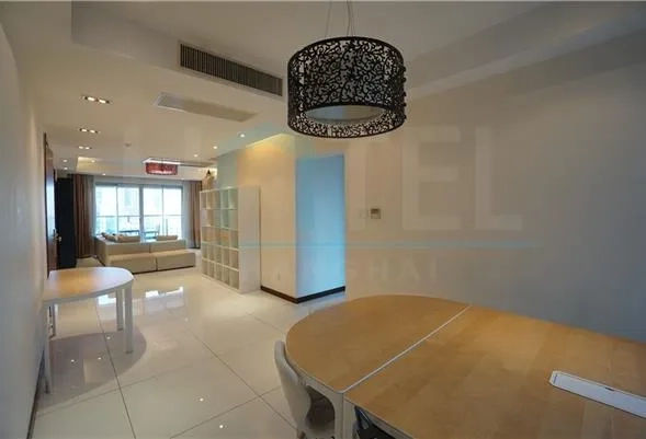 Rm 701 No 3 Crystal Pavilion(6)