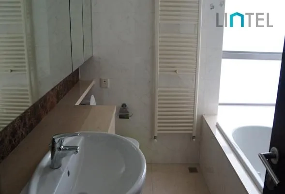 Rm 701 No 4 La Cite(7)