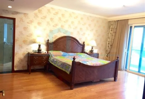 Rm 701 No 5 Skyline Mansion(3)