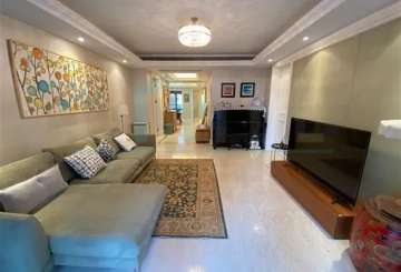 Rm 702 No 1 The Palace I(2)