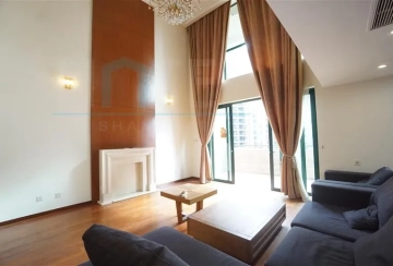 Rm 702 No 1 Yanlord Riverside Garden(2)