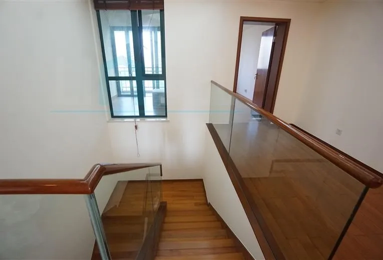 Rm 702 No 1 Yanlord Riverside Garden(25)