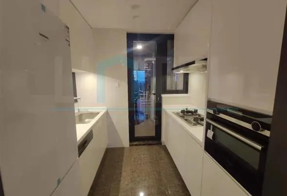 Rm 702 No 130 Woodfield Park(3)