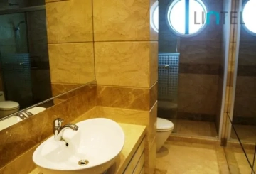 Rm 702 No 2 Chanter Garden(10)