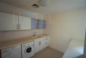 Rm 702 No 2 Green Court I(10)