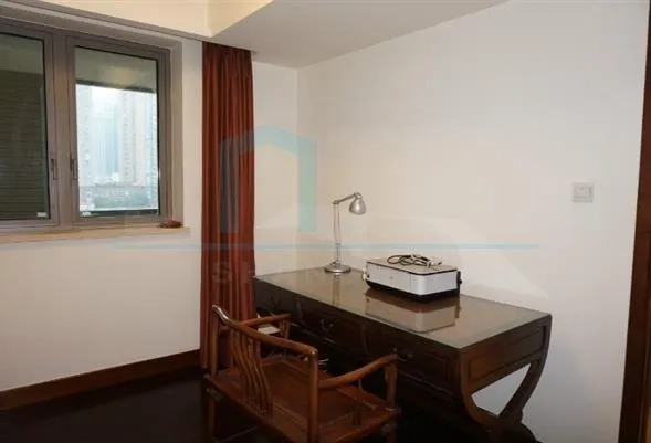 Rm 702 No 3 Jing'an Four Seasons(8)