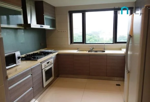 Rm 702 No 4 Chanter Garden(5)