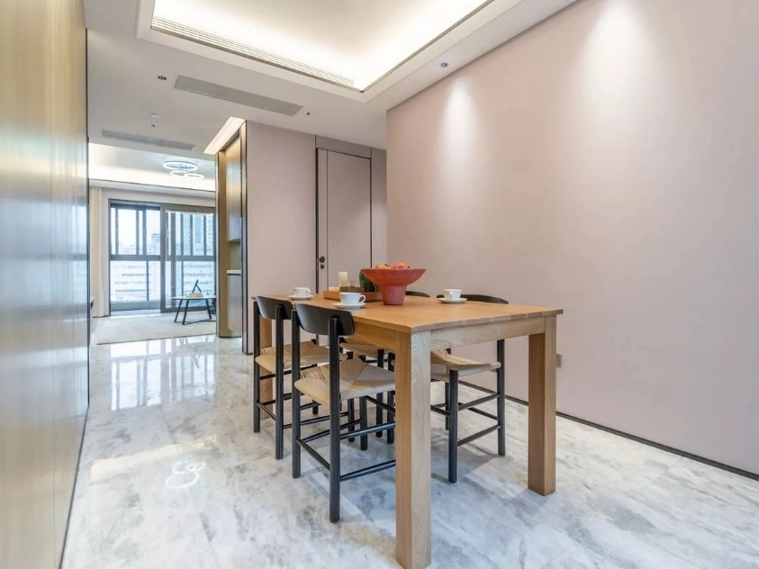Rm 702 No 7 Gubei Palace Garden(4)